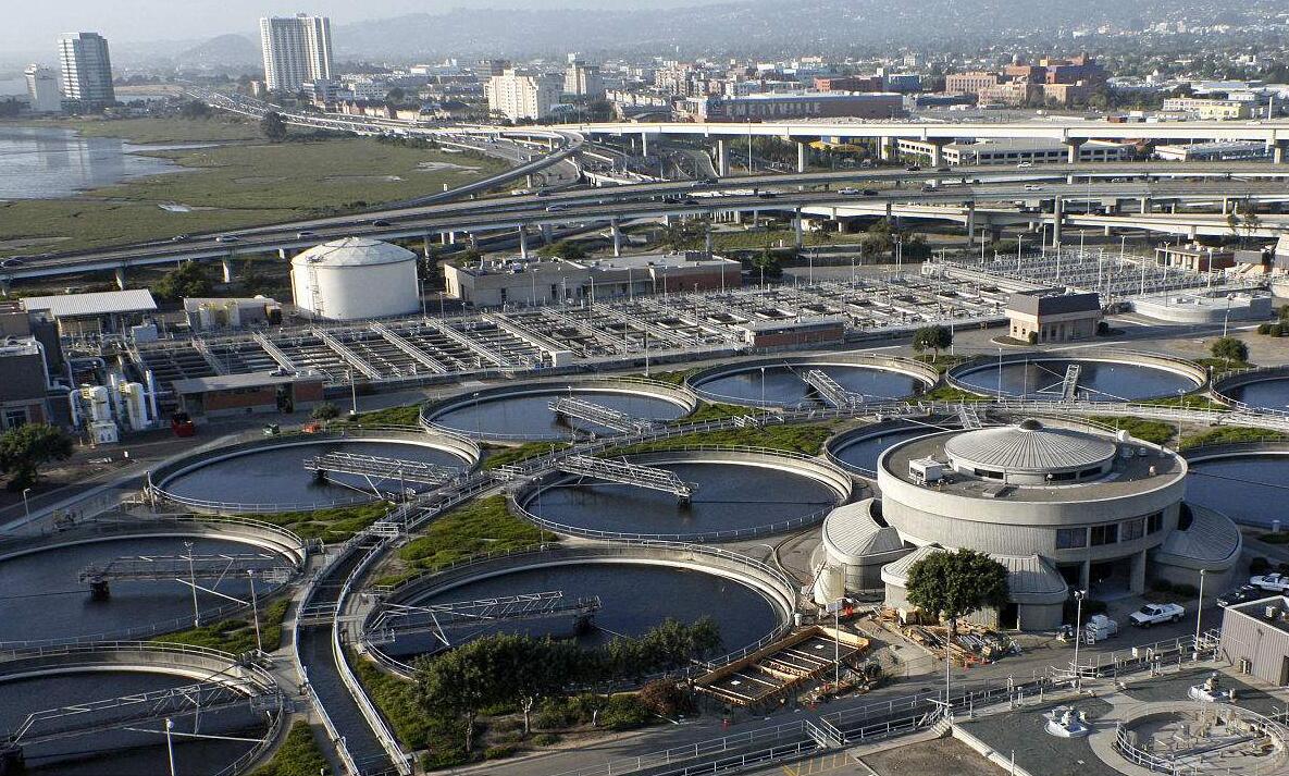 環(huán)境觀察:消滅黑臭水體 讓城市更靚麗