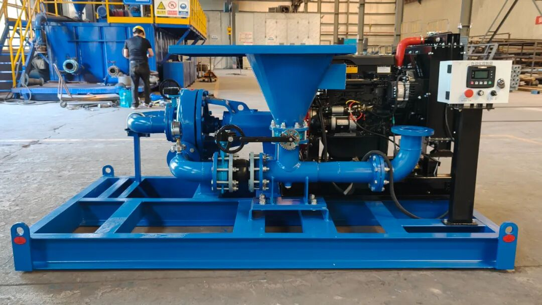 科迅機(jī)械車載式柴油驅(qū)動(dòng)混漿裝置出口新西蘭，助力非開(kāi)挖鉆井技術(shù)全球拓展！